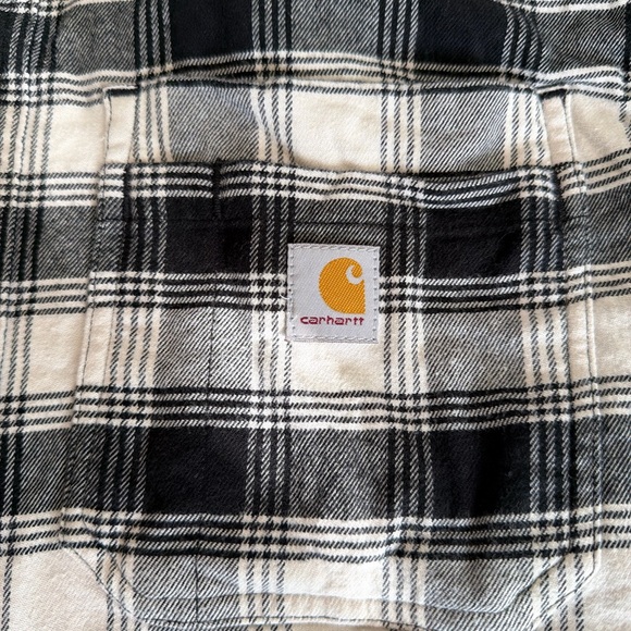 Carhartt Rugged Flex Men’s Medium Black & white relaxed fit plaid flannel shirt - Picture 2 of 7